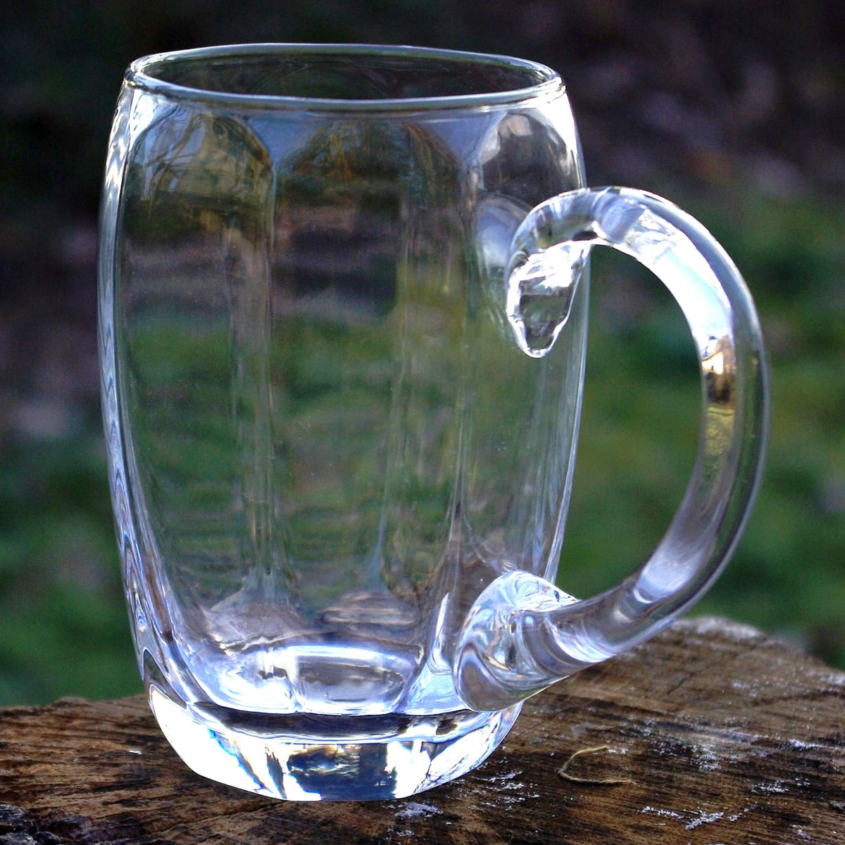 Trinken mit Tradition! Das Franken Seidla ist  DER Klassiker des fränkischen Glaskrugs .